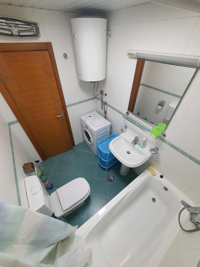 Oksana Apartment Podgorica Bagian luar foto